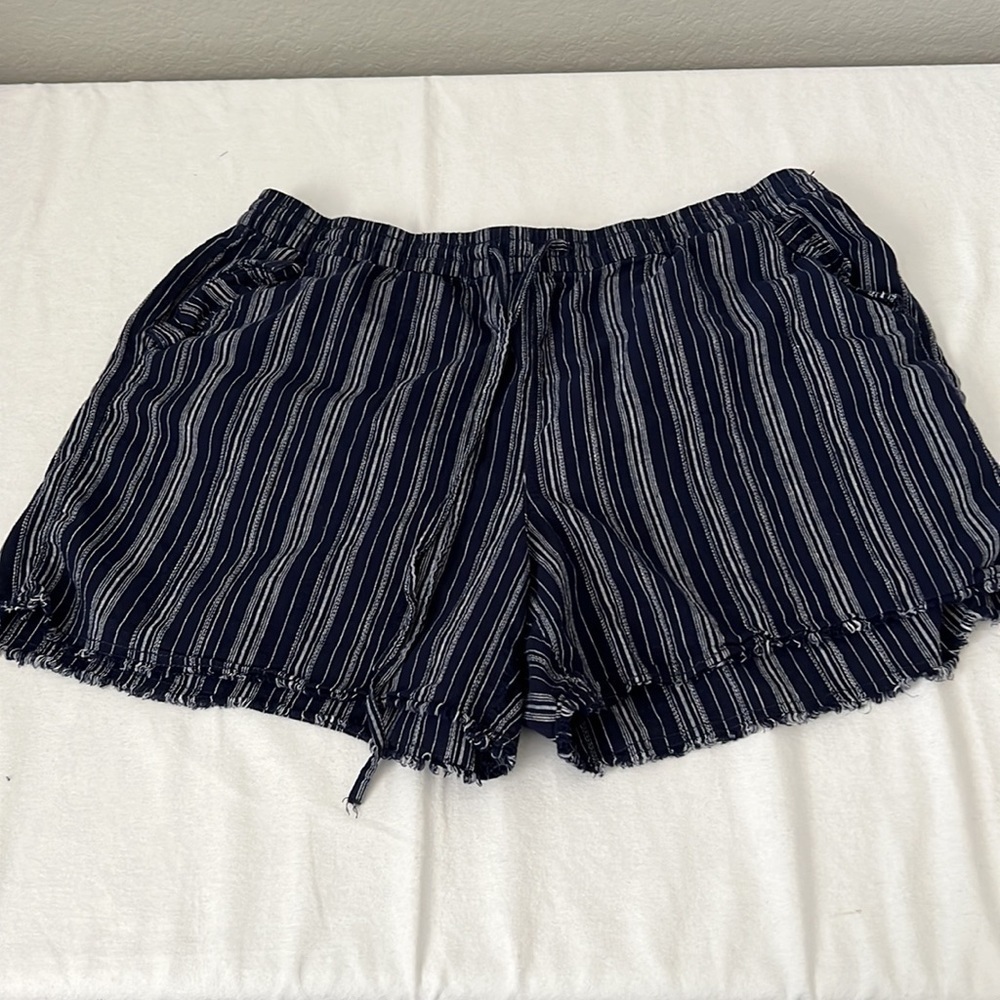 a.n.a. A new approach shorts